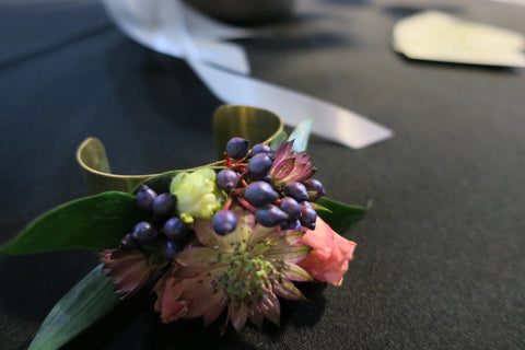 Corsage / floral cuff