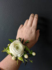 Corsage / floral cuff